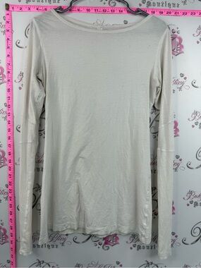 lululemon athletica Long Sleeve Crewneck Top in Light Cream white